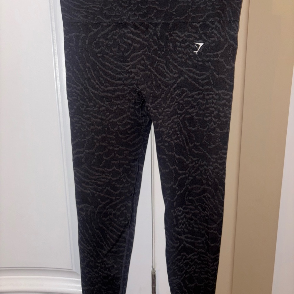 Black Gymshark Adapt Leggings